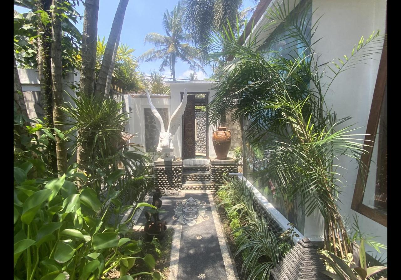 Villa Koi Keramas Ngoại thất bức ảnh